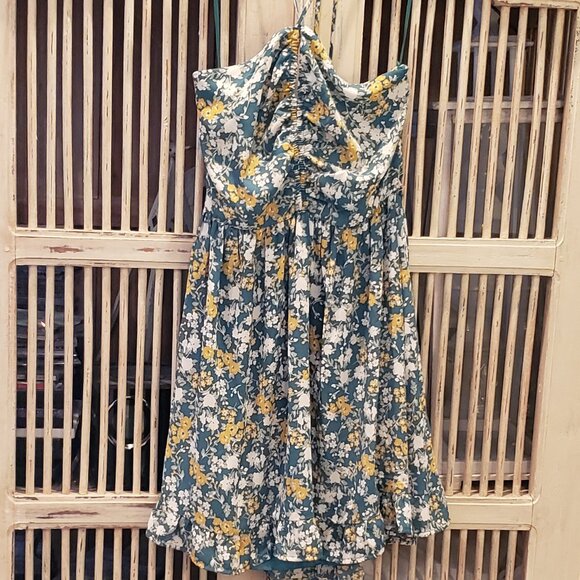 Jessica Simpson | Dresses | Jessica Simpson Halter Sun Dress | Poshmark